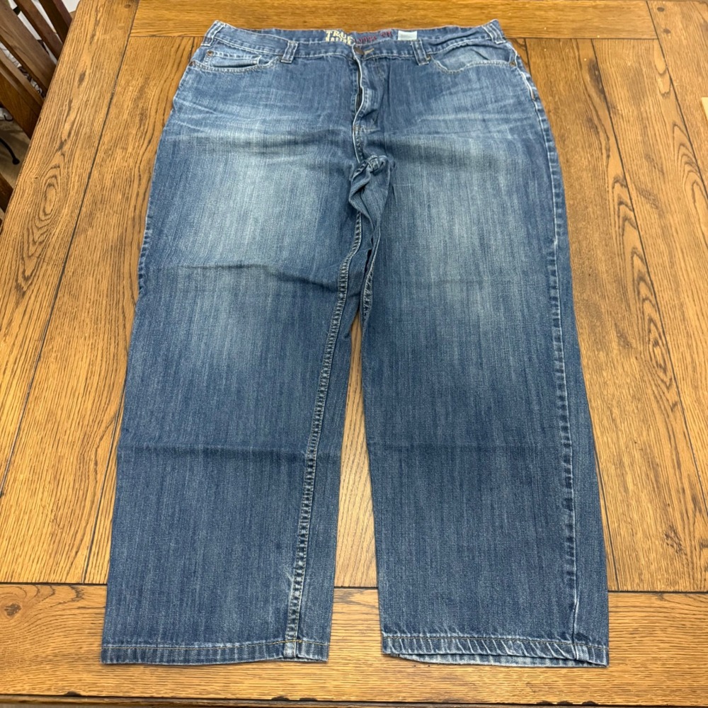 True Nation Mens Loose Fit Blue Jeans 44x32 Wide Leg Denim Casual Relaxed Wash